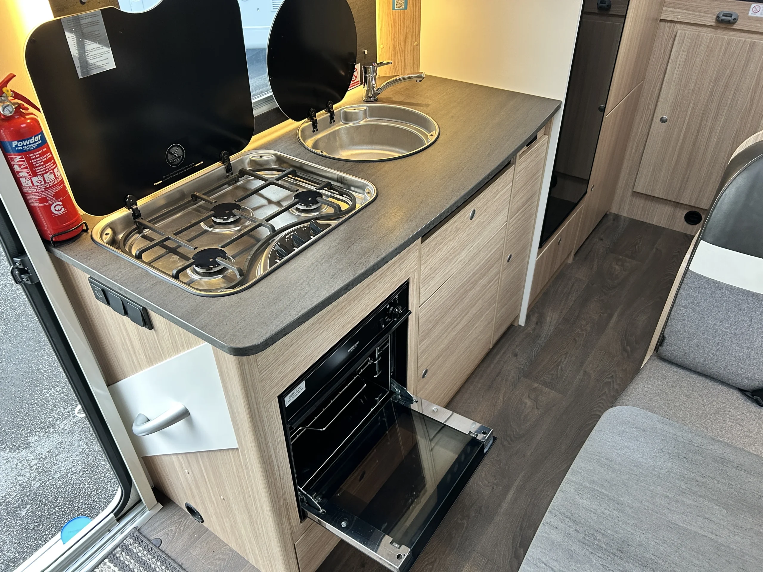Sunlight A70 campervan hob