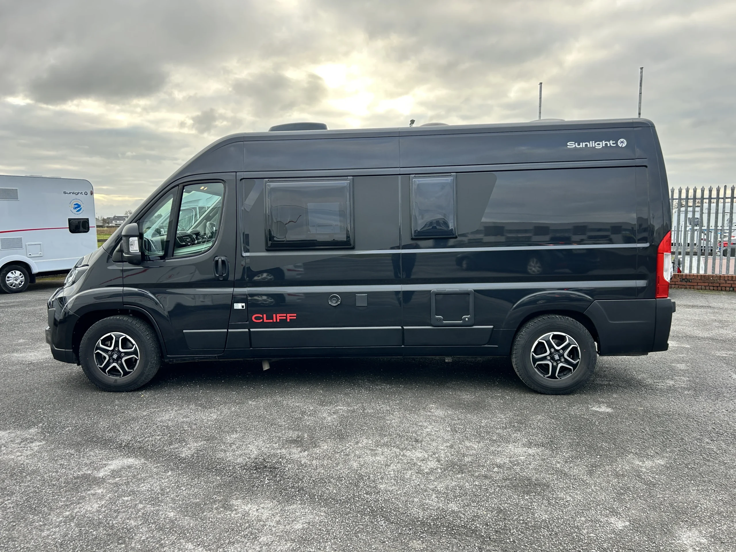 Sunlight Cliff 601 Campervan exterior