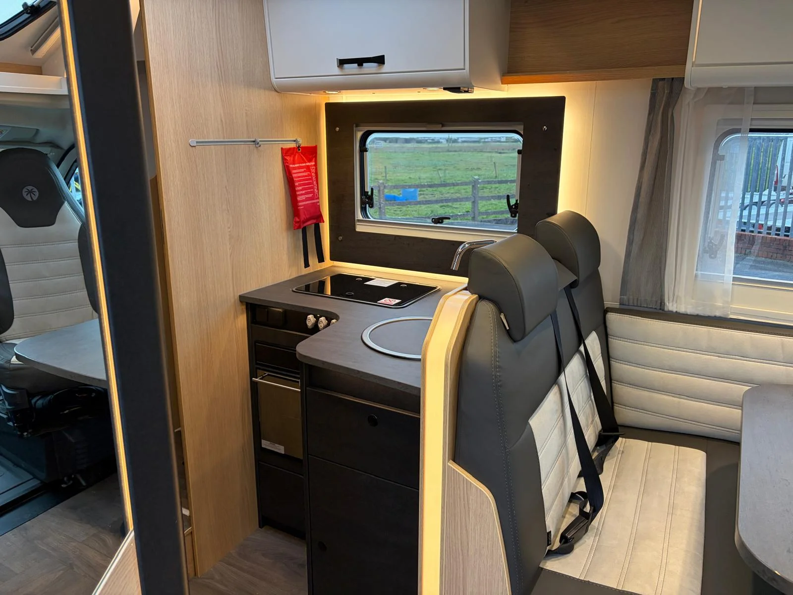 Sunlight T68 Internal